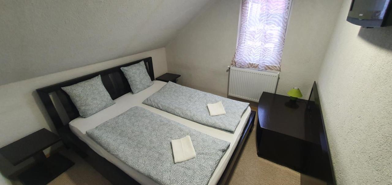 Apartman House Appartement Odorheiu Secuiesc Buitenkant foto